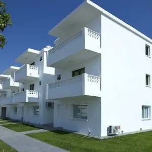 Hotel apartamentowy So ***