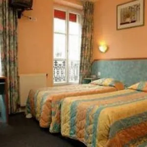 ** Hotel Royal Mansart França
